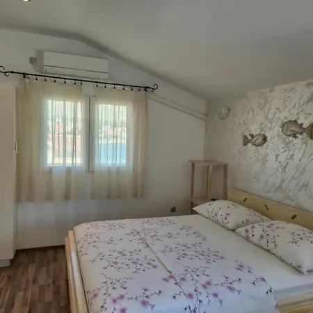 Bresan Apartman *