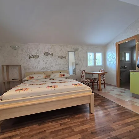 Bresan Apartman Trogir