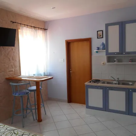 Lägenhet Bresan Trogir